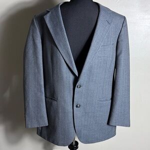 Vintage Johnny Carson Men's Blue & Gray Striped Two-Button Suit Jacket 42R